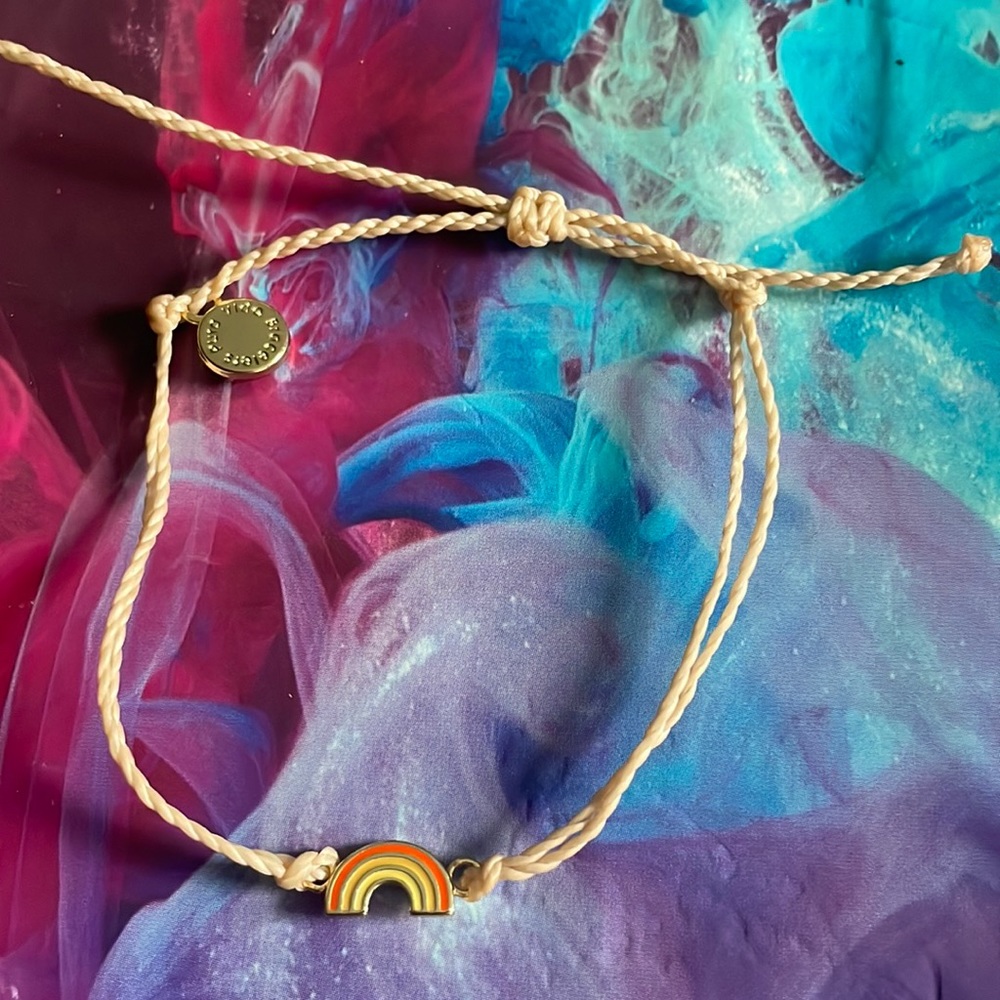 Pura vida rainbow charm